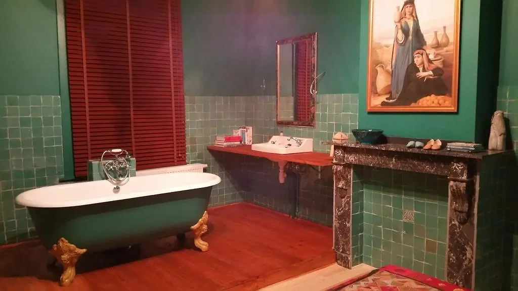 לינה וארוחת בוקר אנטוורפן B&B Bayt Al Andalus בלגיה